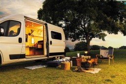 キャンピングレンタカ－が熱い🐎🔥🔥🔥🐎