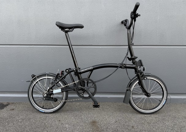 BROMPTON C Explore Middle［マットブラック］