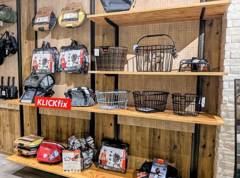 自転車の荷物ストレスを解決する魔法のアイテム